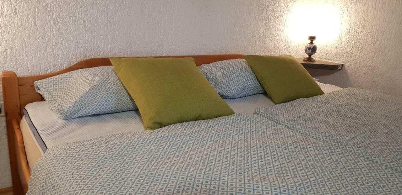 ブイェ Casa Istriaヴィラ エクステリア 写真