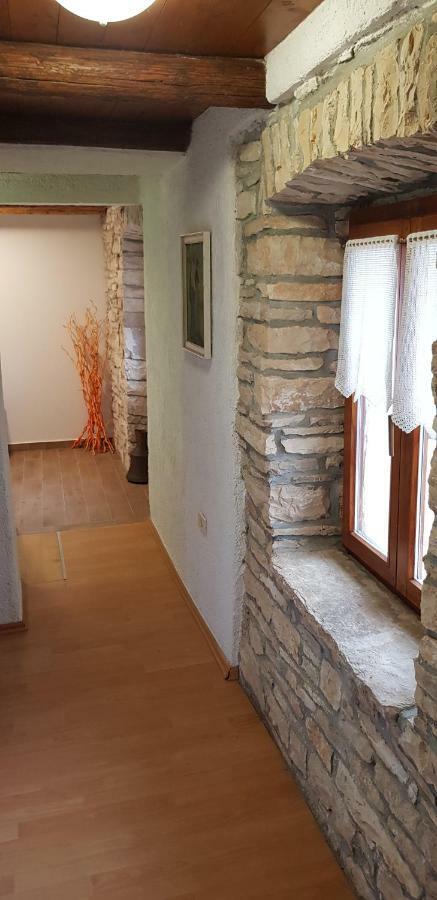 ブイェ Casa Istriaヴィラ エクステリア 写真