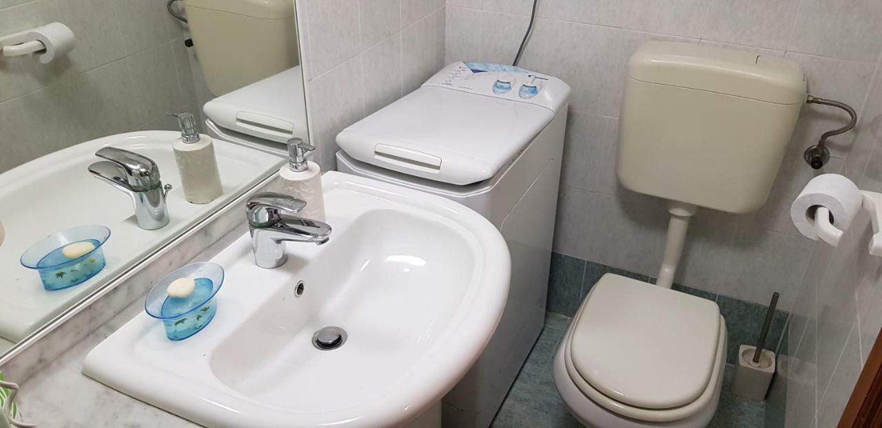 ブイェ Casa Istriaヴィラ エクステリア 写真