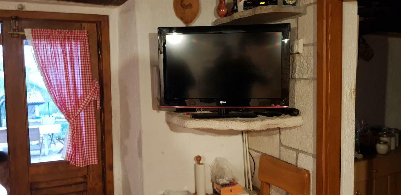 ブイェ Casa Istriaヴィラ エクステリア 写真